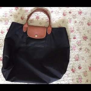 Cute Longchamp bag - Black!